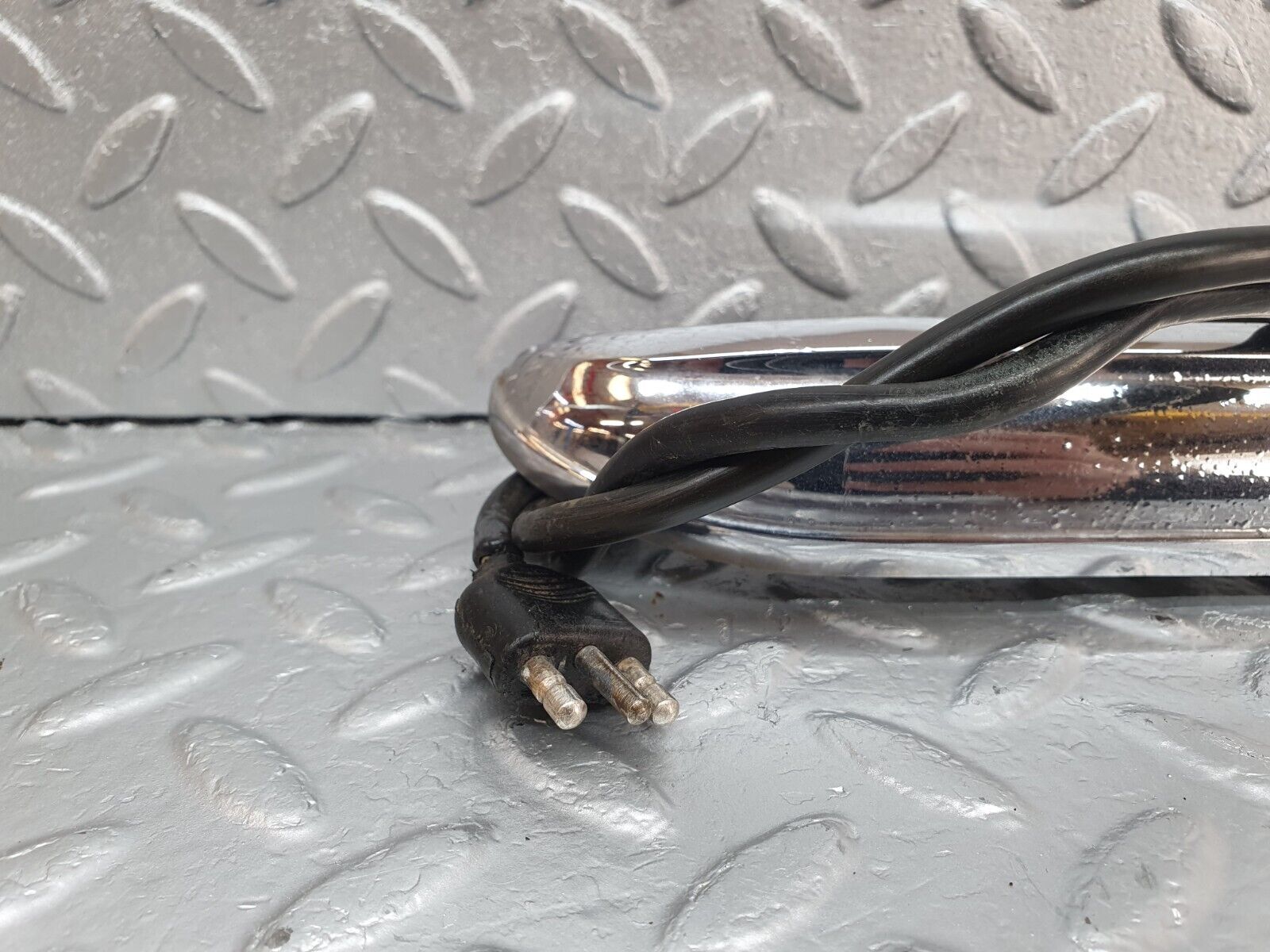 43163 Mercedes-Benz W108 280SE Number Plate Light Trunk Chrome Hella K12860 12860R4