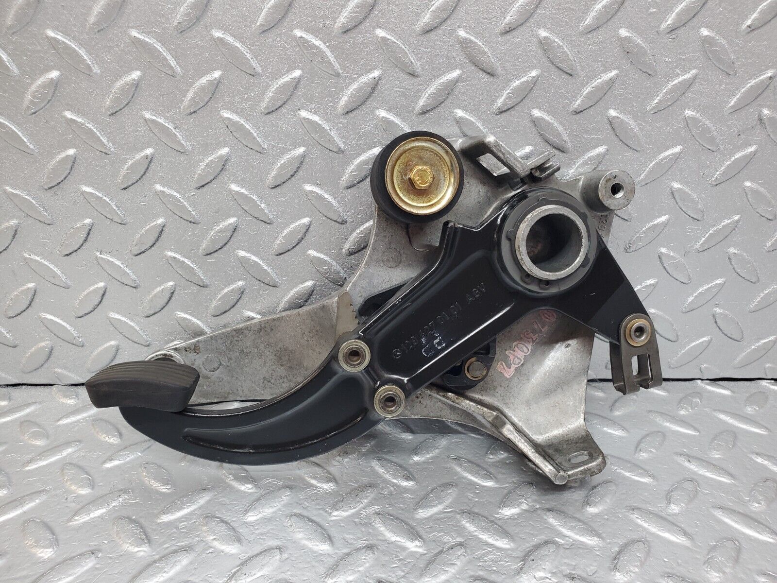 45053 Mercedes-Benz R129 300SL Coupe Parking Brake Pedal 1294270336 1294270101