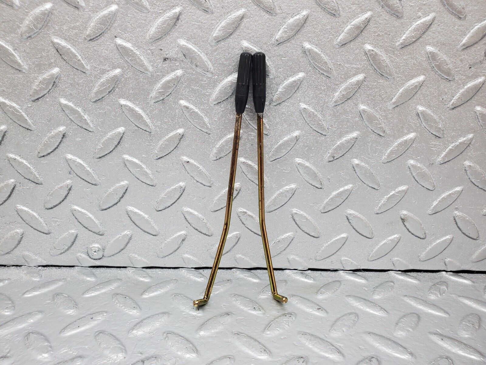 44829 Mercedes-Benz W124 220E Front Door Lock Knob Pair