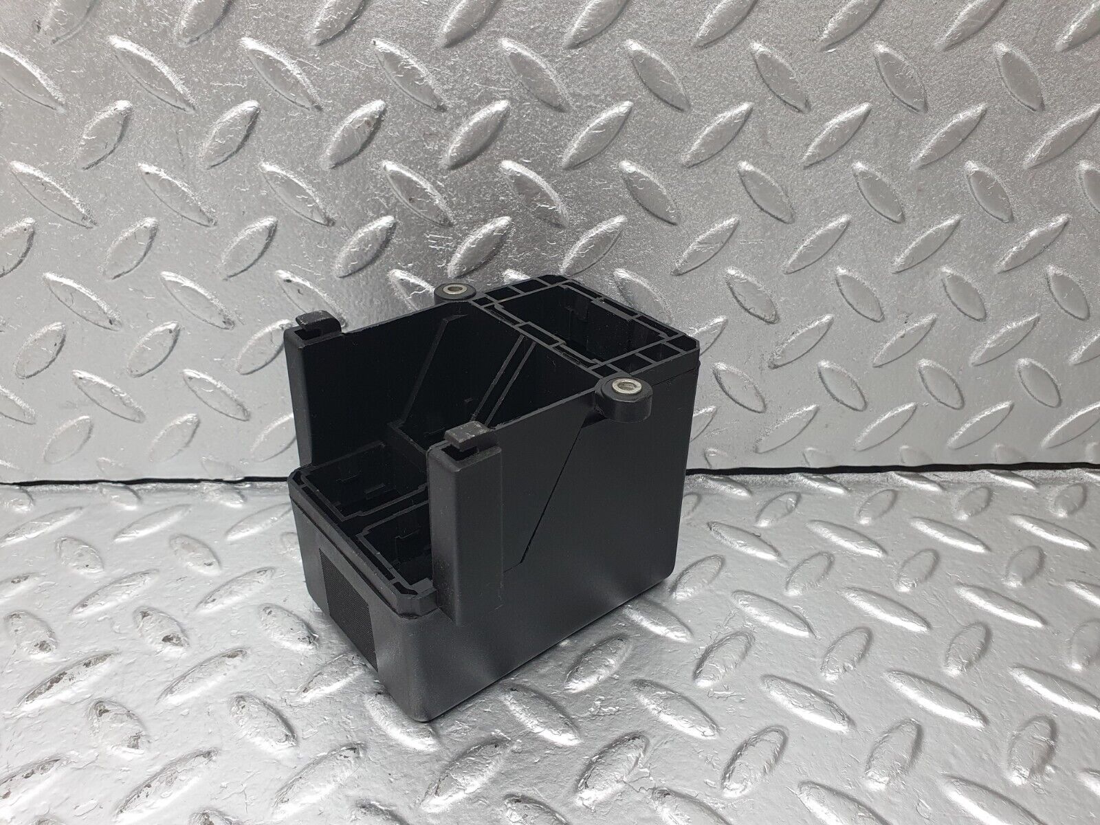 42771 Mercedes-Benz W201 190 2.0L Relay Box Cover 2015451040 2015450103