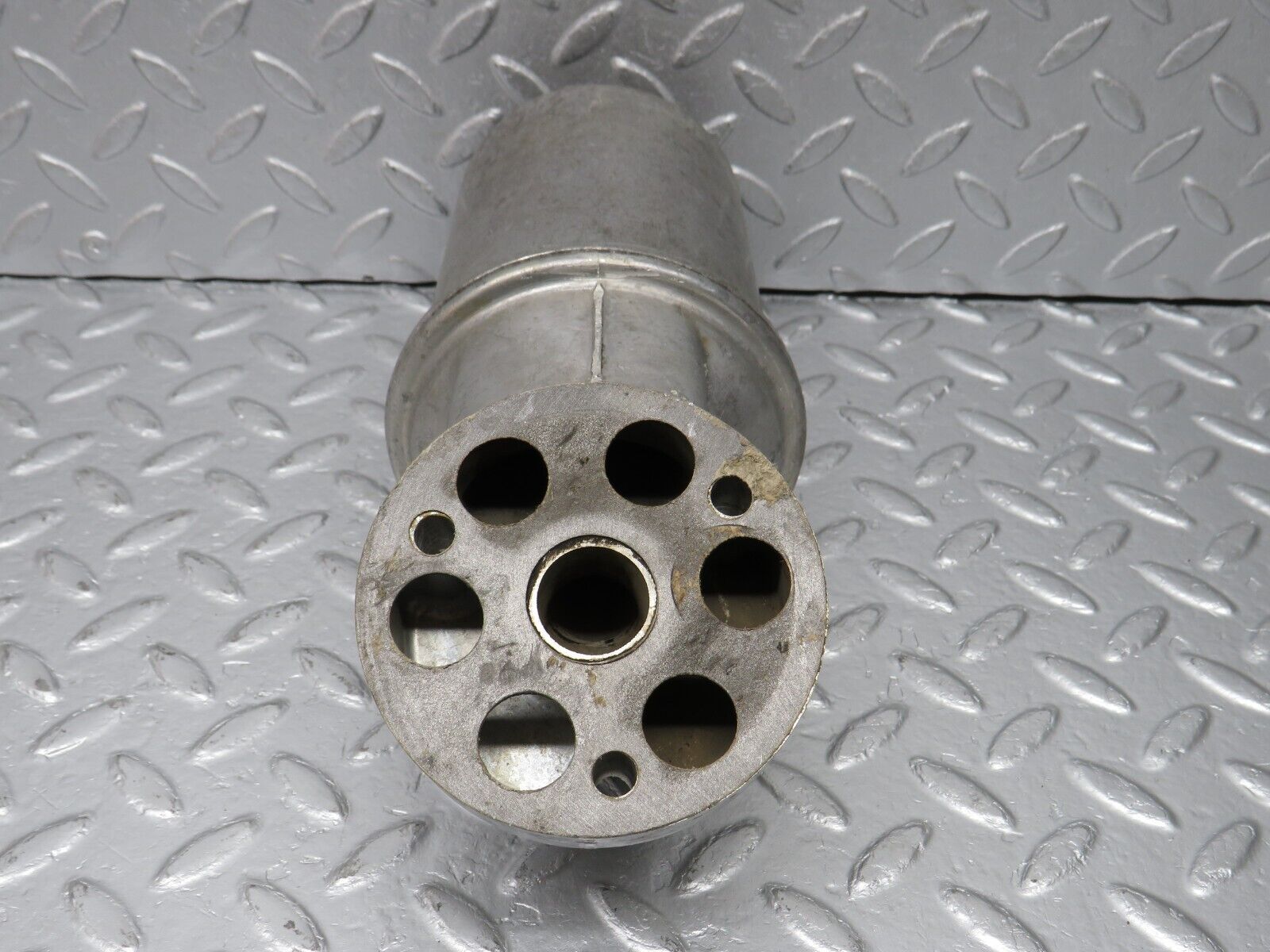 39880 Mercedes-Benz R107 350SL Oil Filter Housing 1161840309