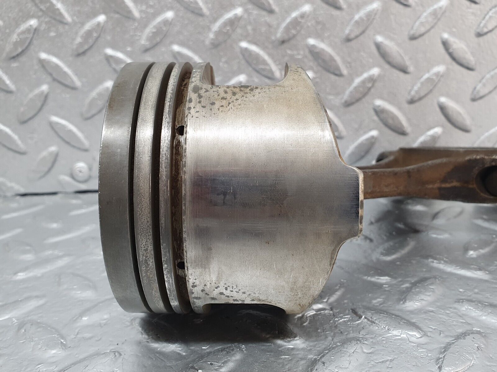 43773 Mercedes-Benz C126 380SEC Coupe Piston With Connecting Rod 87.995 11610