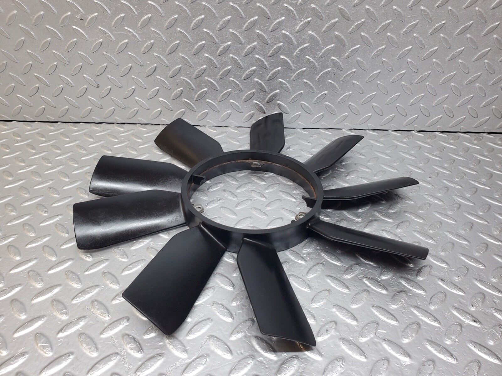 44633 Mercedes-Benz W124 220E Engine Cooling Fan 1112000023