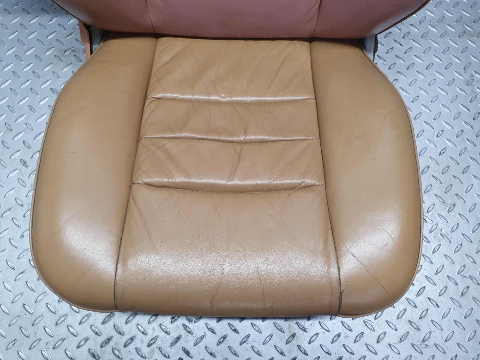 43812 Mercedes-Benz C126 380SEC Coupe Front Left Electric Passenger Seat Leather 1269101950