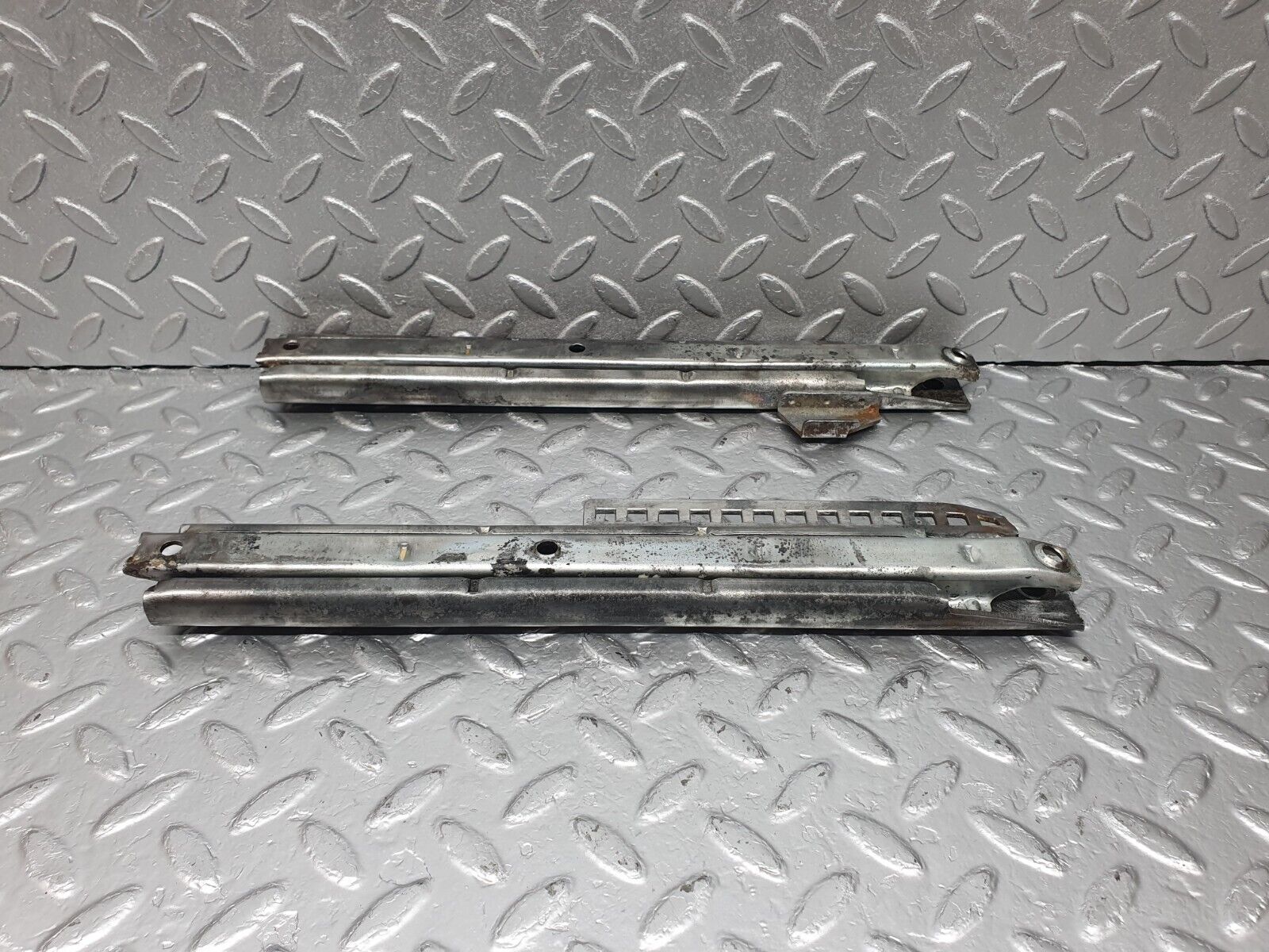 43299 Mercedes-Benz W108 280SE Front Right Seat Rail Pair