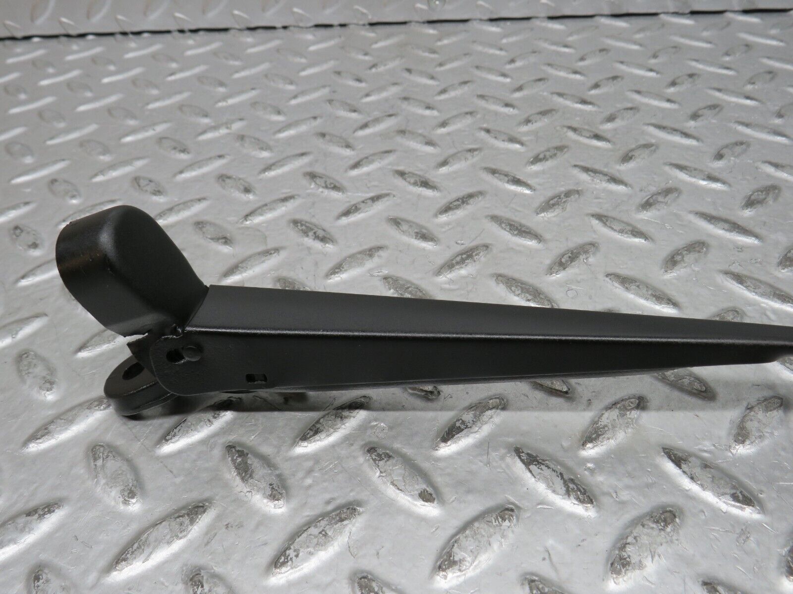 28768 Mercedes-Benz W123 230E Wiper Arm Bosch Right Side 3399990553