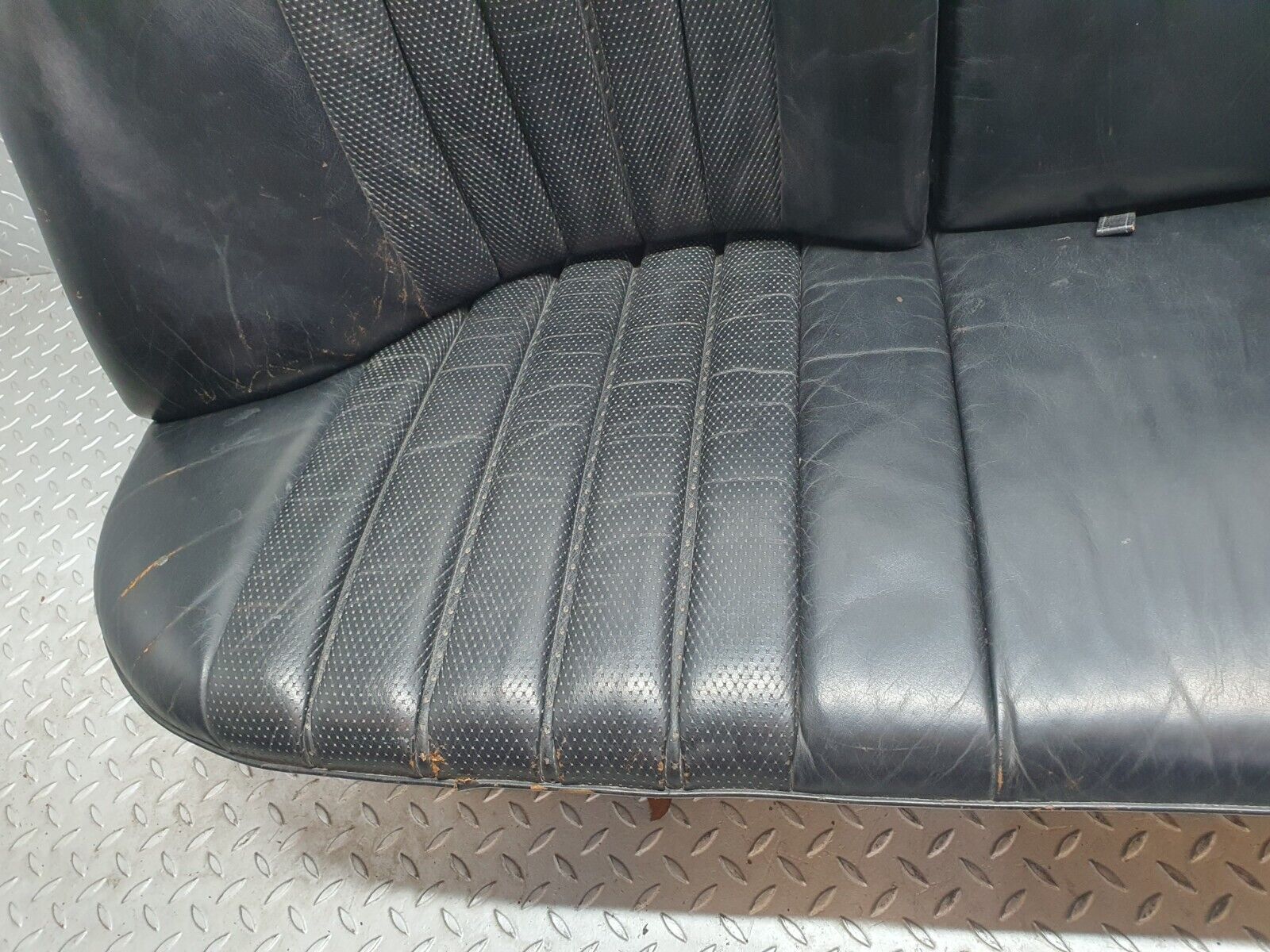 43479 Mercedes-Benz W108 280SE Rear Seat Leather Black 1099240216