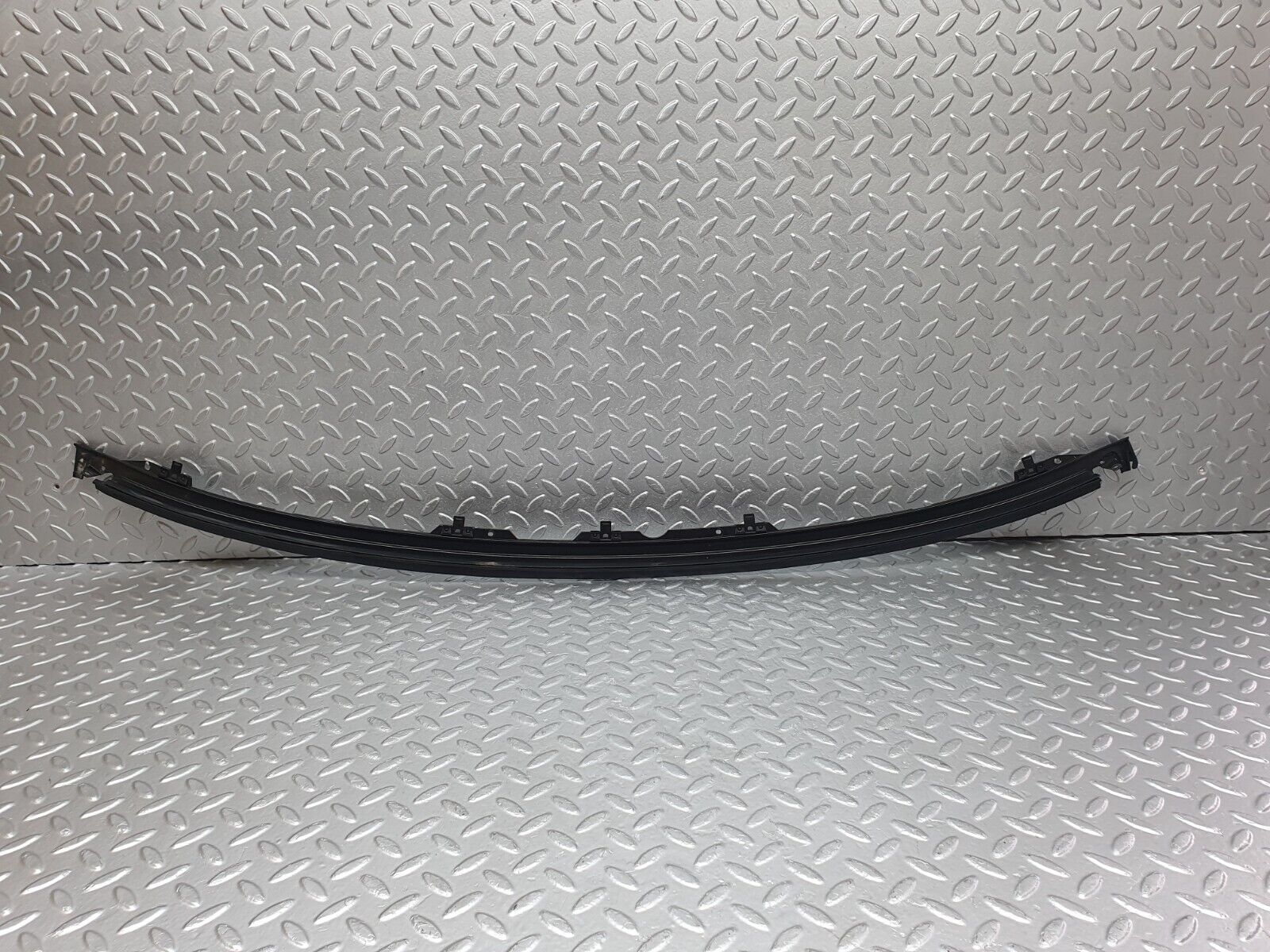 42642 Mercedes-Benz R129 320SL Coupe Front Windscreen Top Moulding Trim