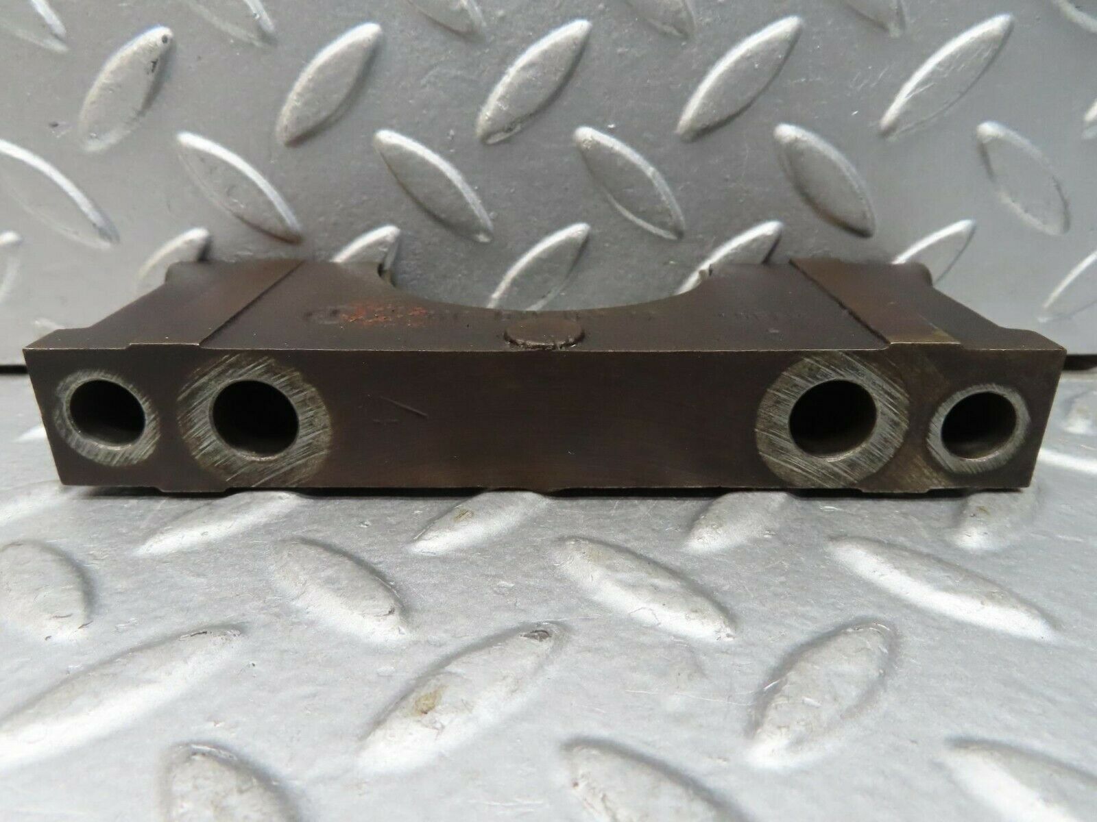 15706 Mercedes-Benz R107 450SL Crankshaft Bearing Holder Block 1160110313