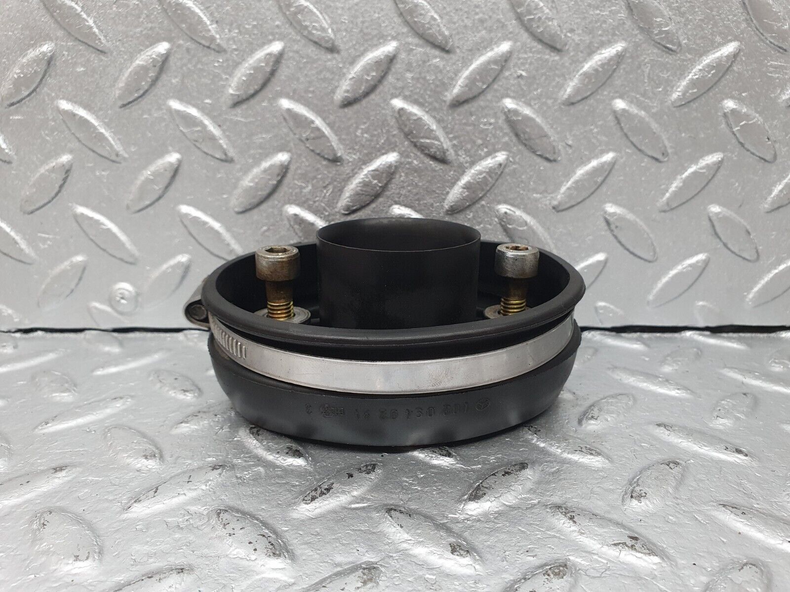 41631 Mercedes-Benz W124 200E Air Intake Hose For Carburettor 1020940291