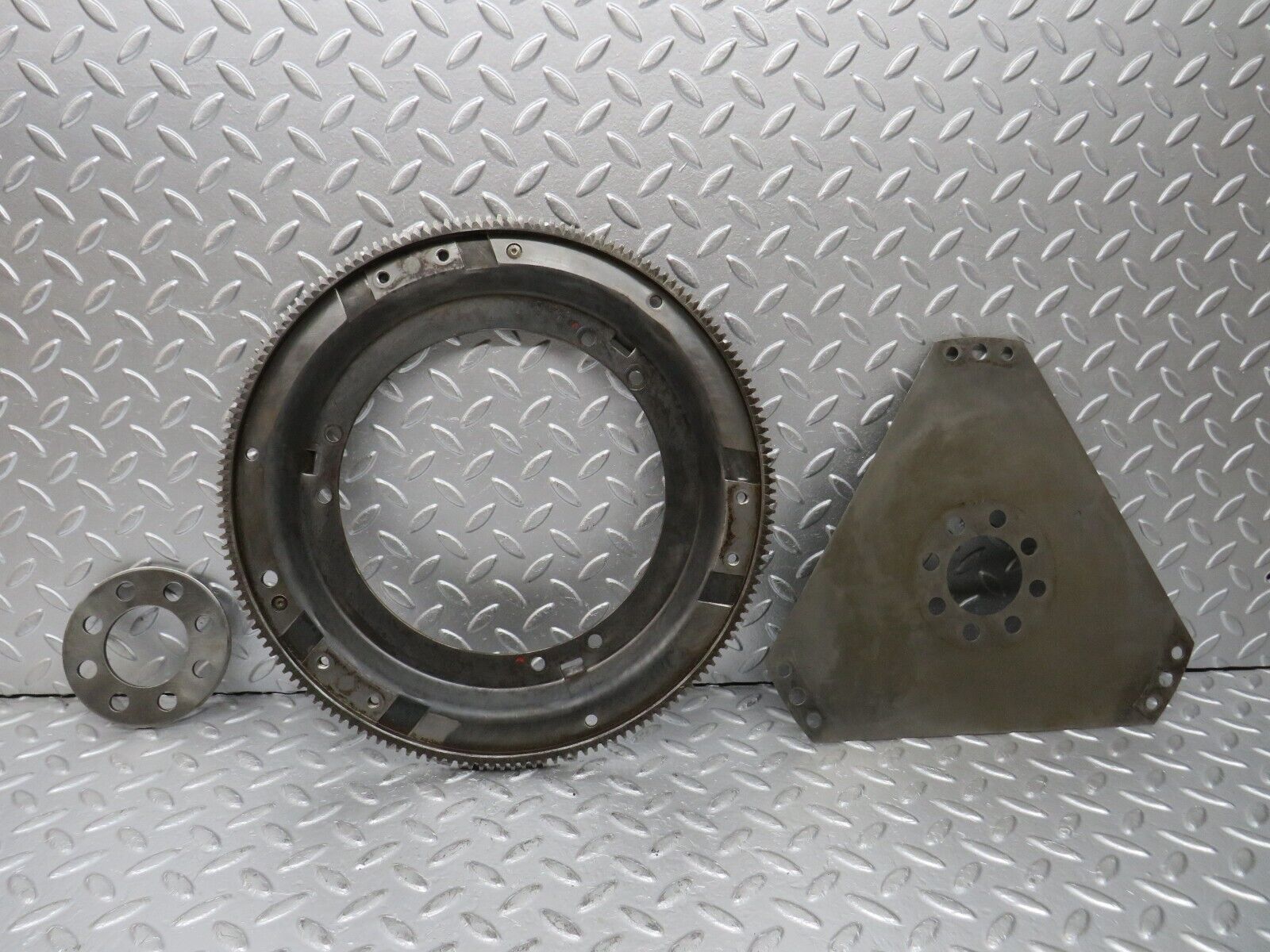 32802 Mercedes-Benz C107 R107 350 V8 Flywheel Starter Ring