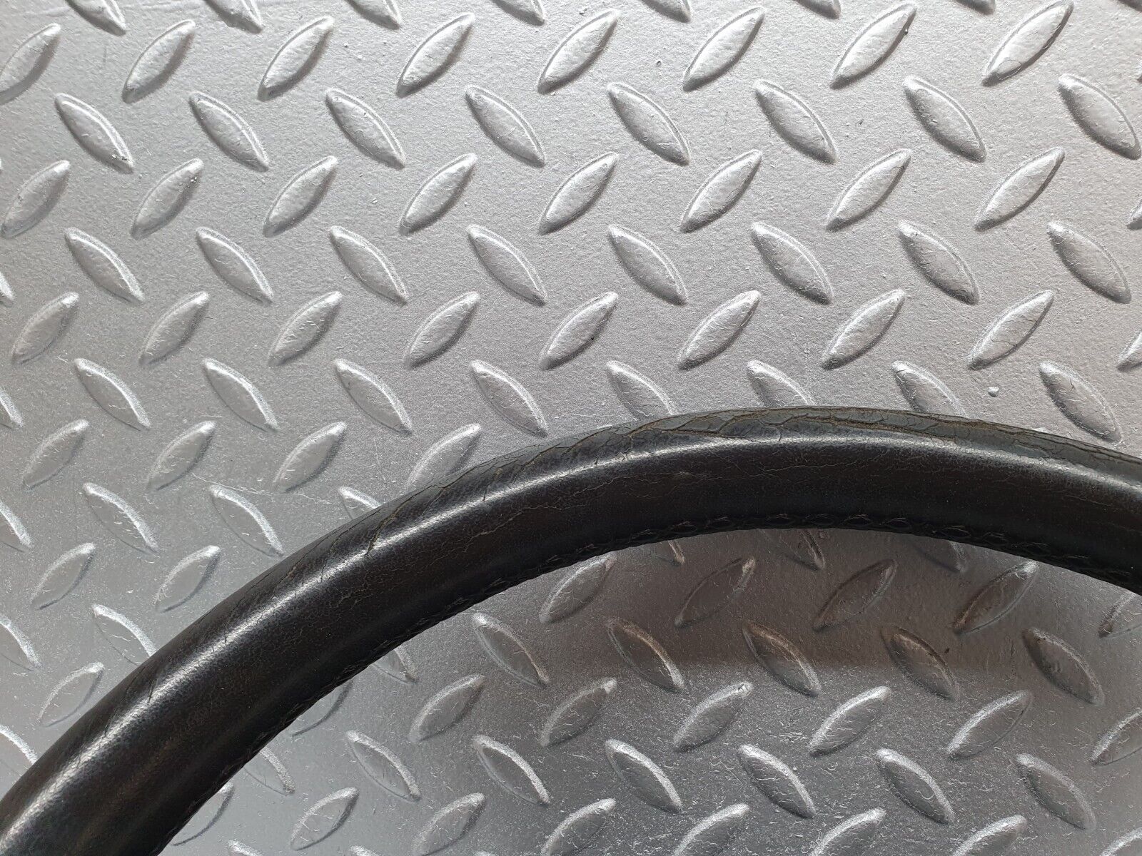 42186 Mercedes-Benz R129 320SL Coupe Leather Steering Wheel