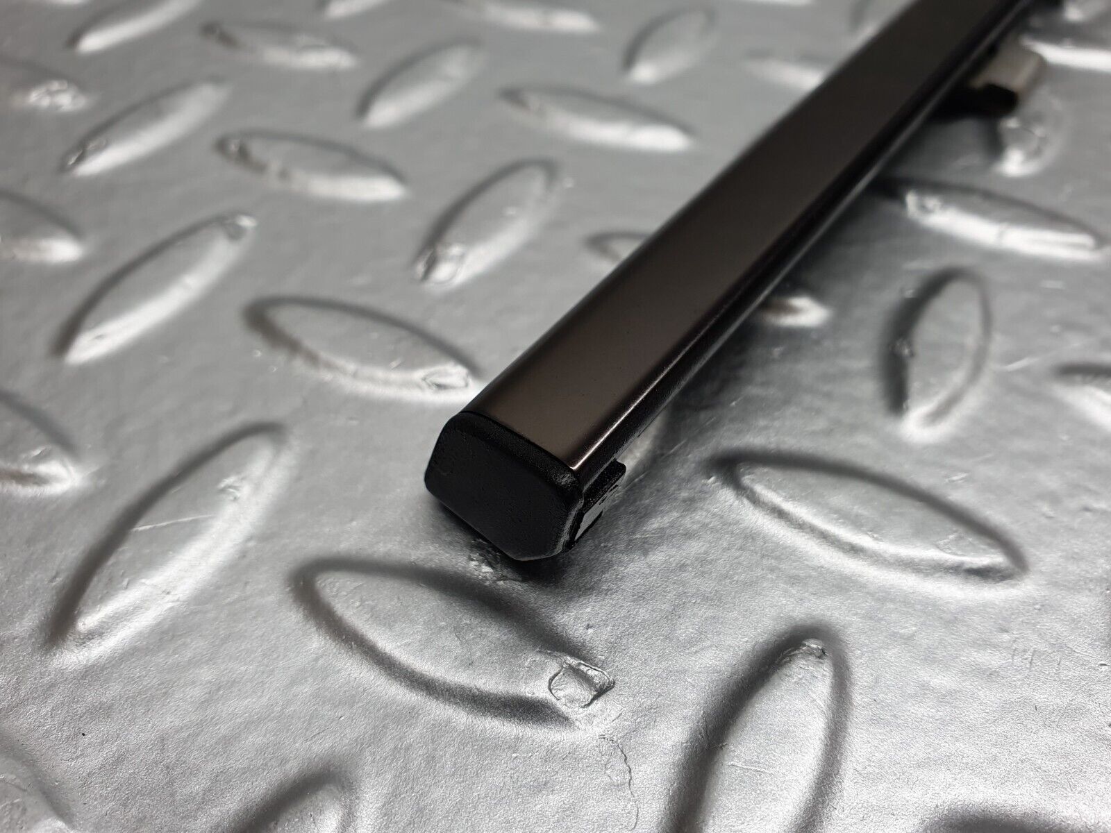 42108 Mercedes-Benz W202 C200 Rear Left Door Moulding Trim