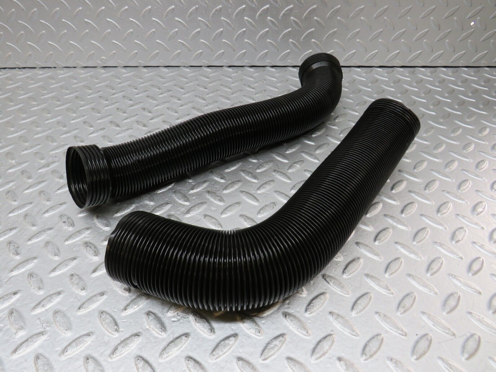 35496 Mercedes-Benz R107 280SL Dash Air Vent Pipe 2x