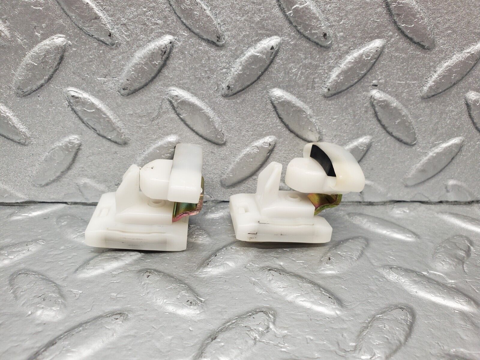 46256 Mercedes-Benz W124 280E Power Window Regulator Accessories 2X