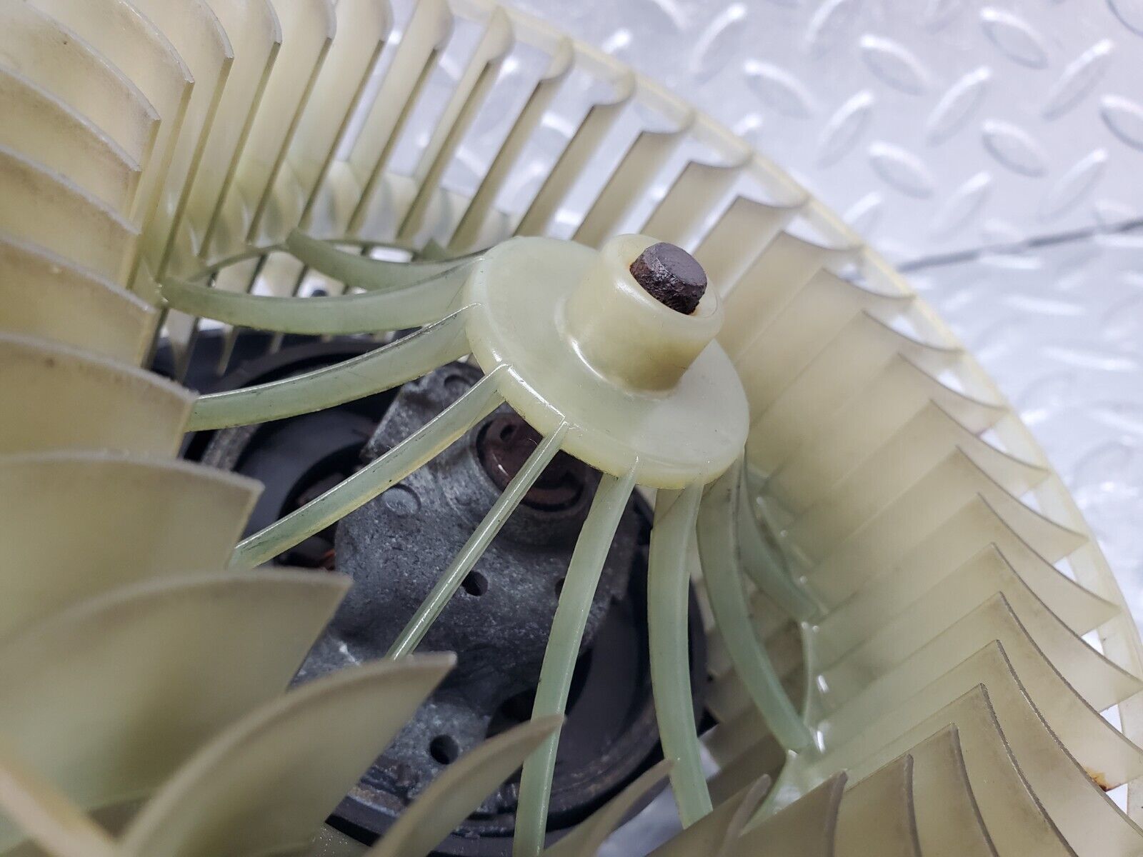 44770 Mercedes-Benz W124 220E Heater Blower Motor 0085450828 1149970581