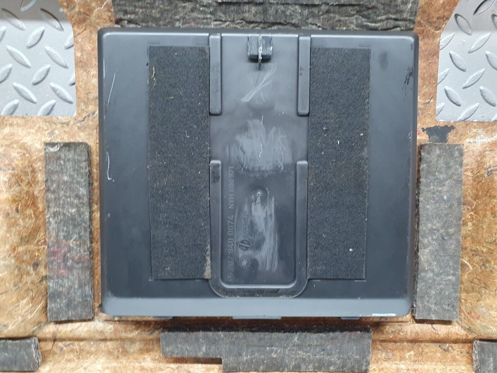 41819 Mercedes-Benz W202 C200 Rear Parcel Shelf 2026904646 2028400074