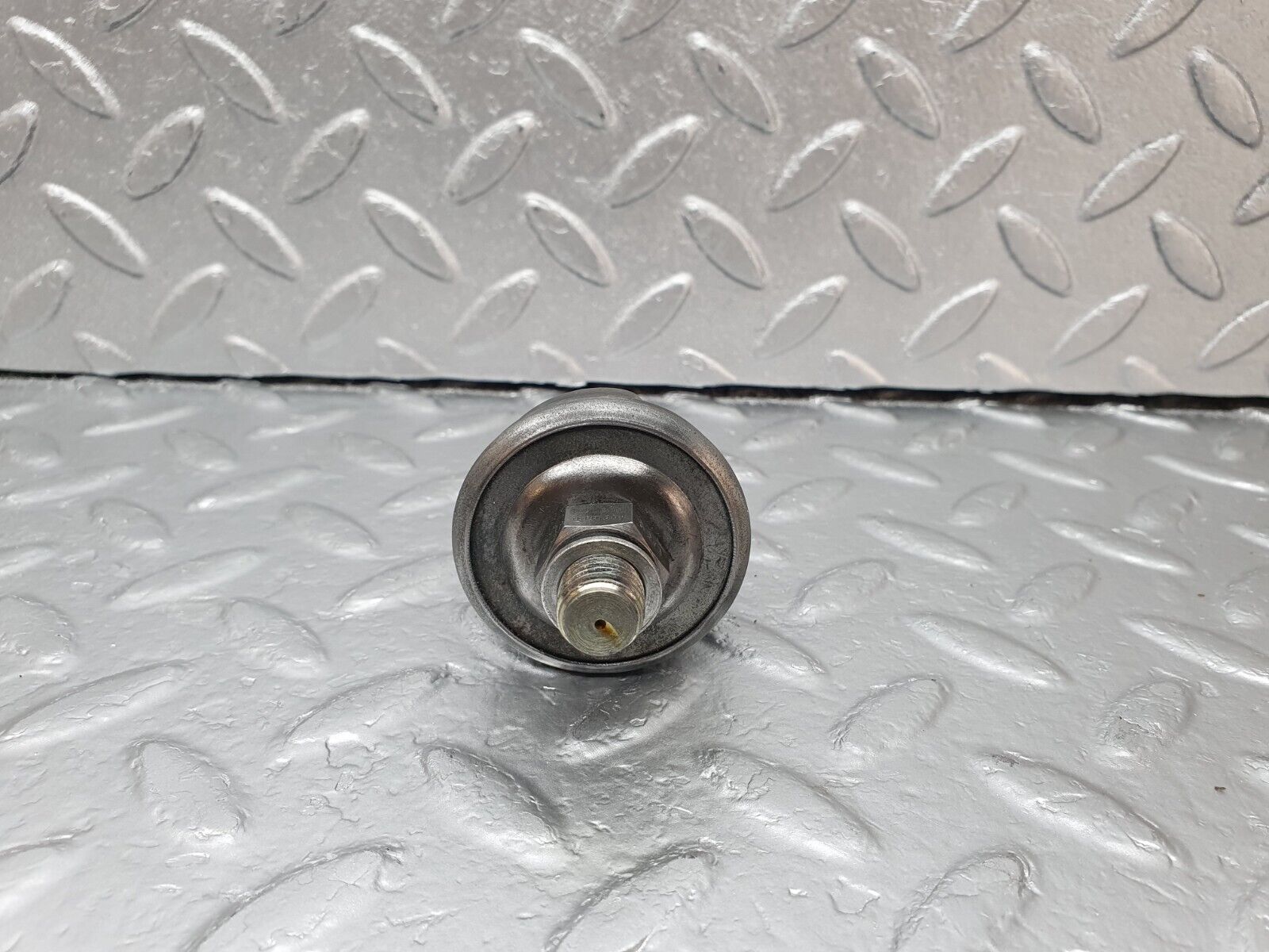 42546 Mercedes-Benz R129 320SL Coupe Oil Pressure Sensor VDO 0065429417