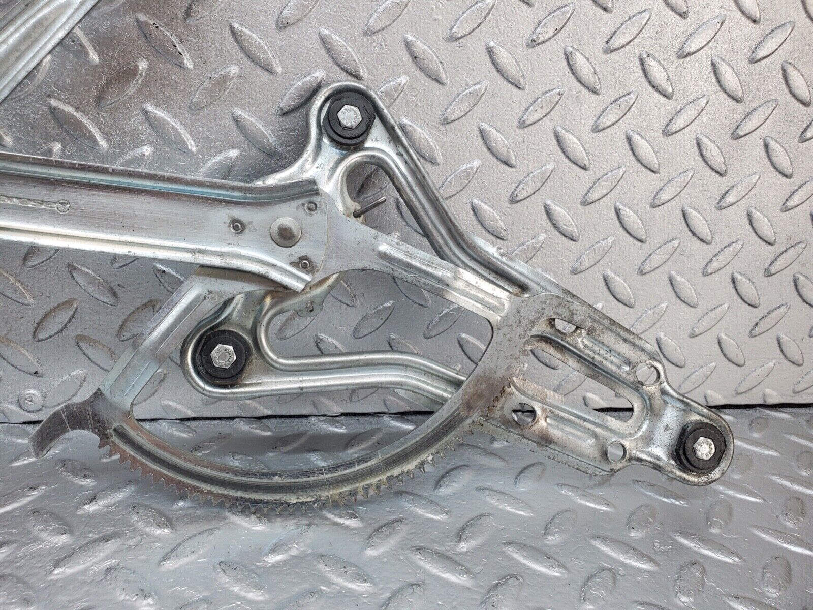 44594 Mercedes-Benz W124 220E Front Right Power Window Regulator