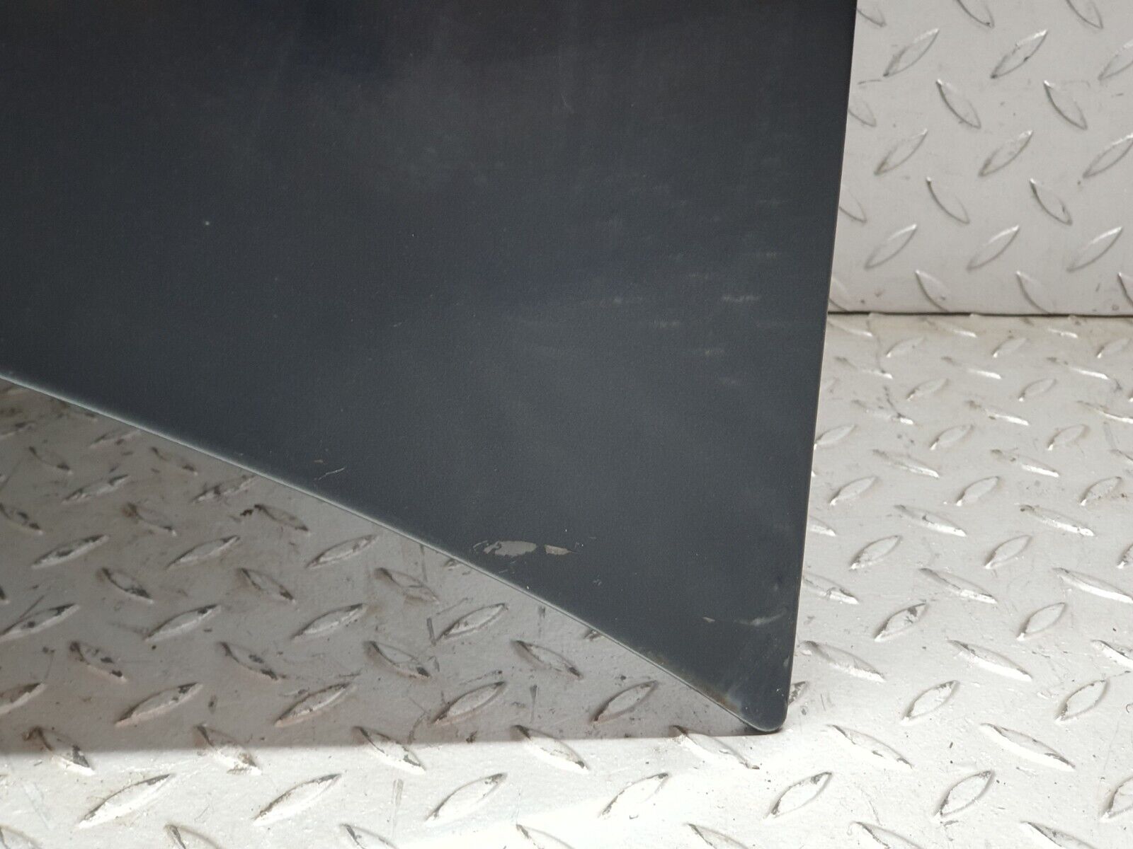 41830 Mercedes-Benz W202 C200 Bonnet