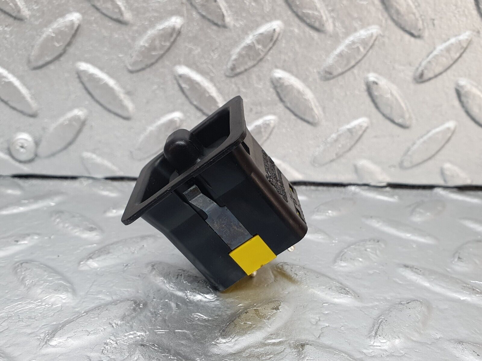 44110 Mercedes-Benz C123 230CE Coupe Mirror Control Switch