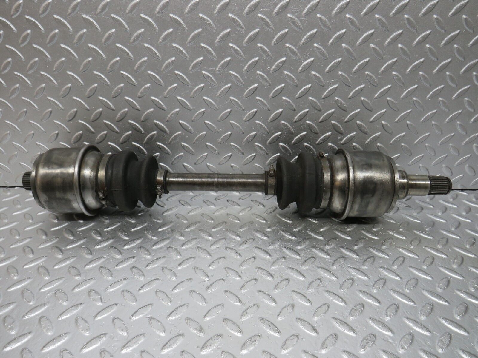 33019 Mercedes-Benz C107 R107 350 V8 Axle Shaft Drive Shaft