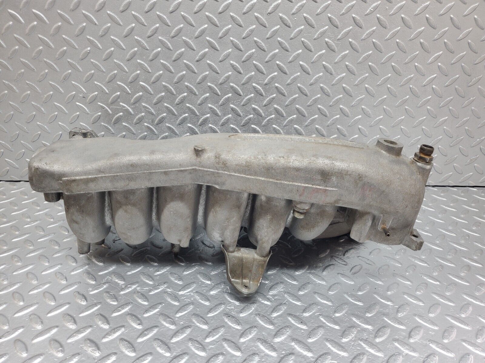 44308 Mercedes-Benz W123 280E Intake Manifold 1101413701