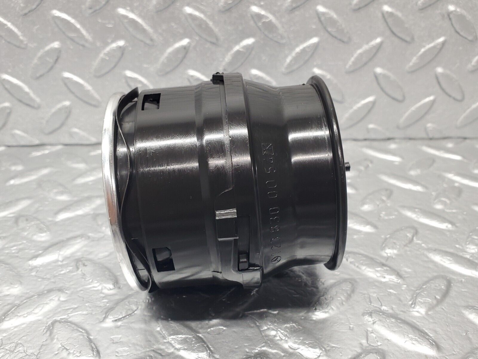 46515 Mercedes-Benz C123 280CE Coupe Dashboard Air Vent 1238300254