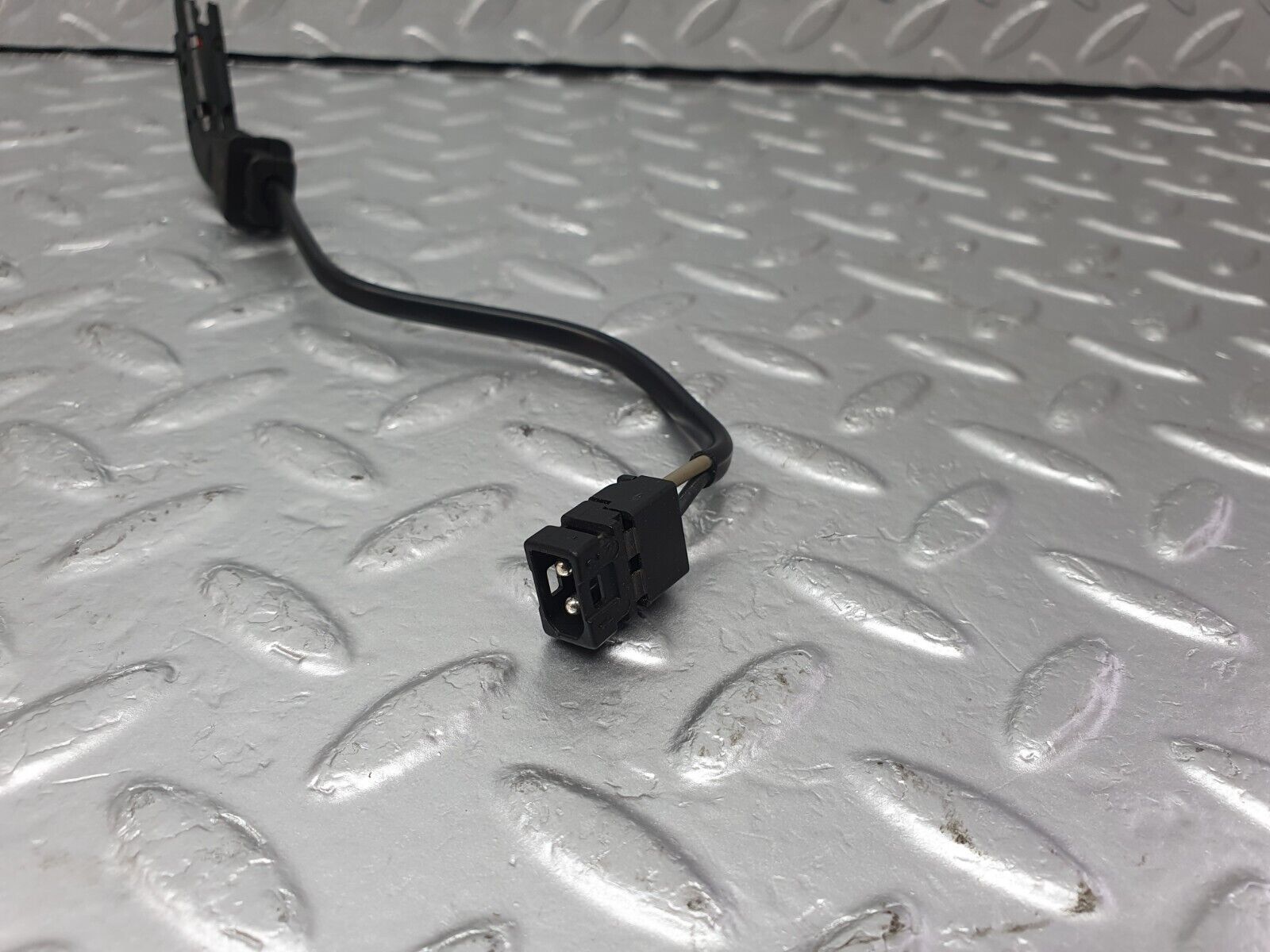 42606 Mercedes-Benz R129 320SL Coupe Temperature Sensor 0125458428