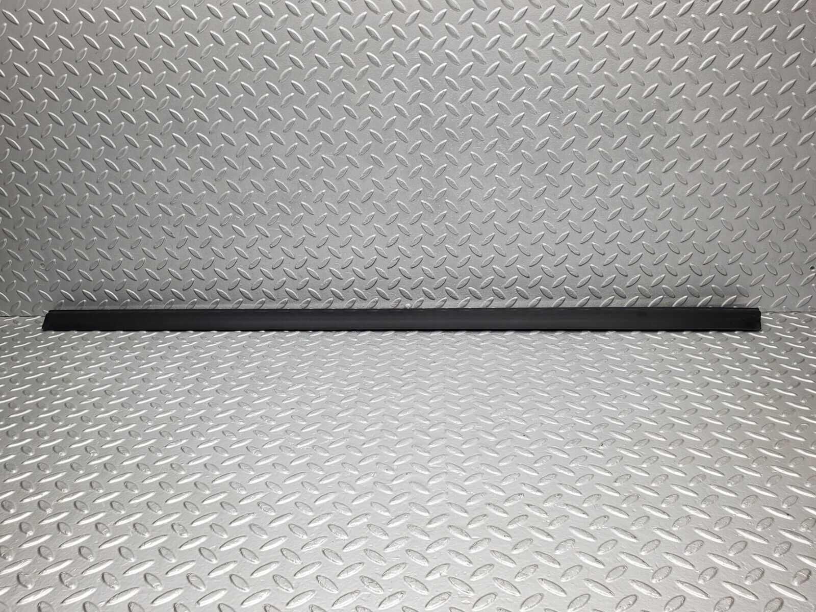 46332 Mercedes-Benz C123 280CE Coupe Left Door Lower Moulding Trim 1236903380