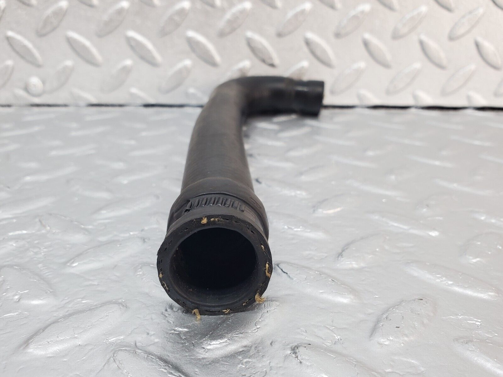 45687 Mercedes-Benz W126 420SE Heater Hose Pipe 1268320294