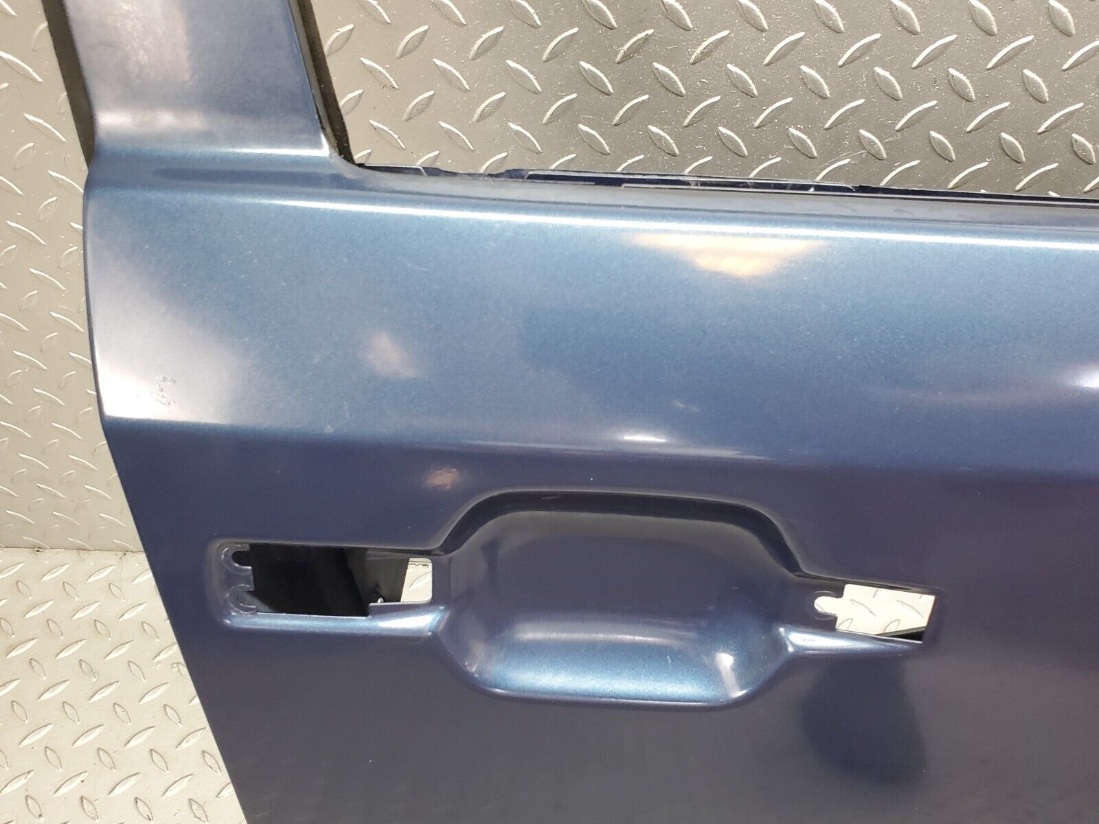 44704 Mercedes-Benz W124 220E Front Right Door