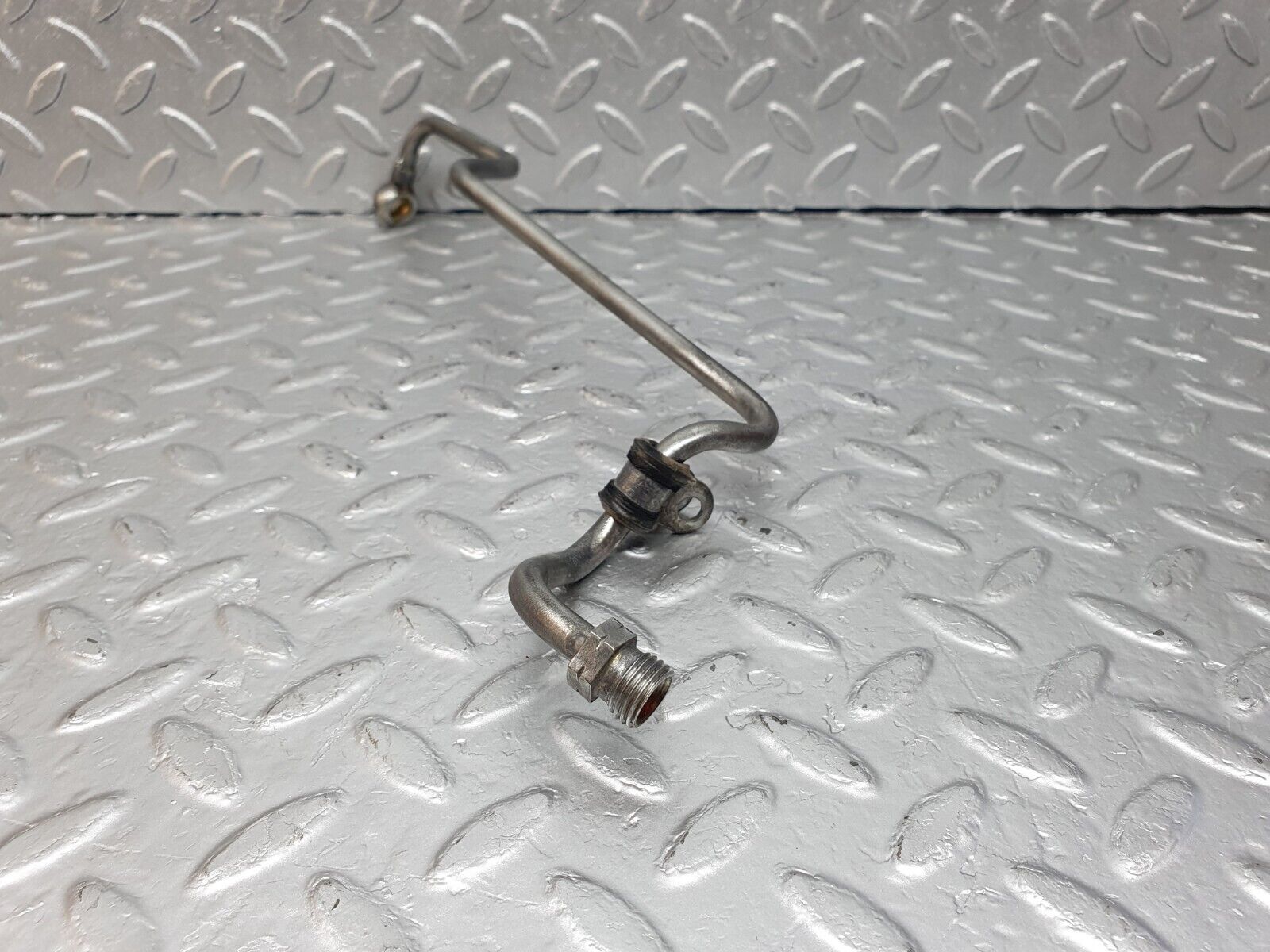 42614 Mercedes-Benz R129 320SL Coupe Fuel Hose Pipe