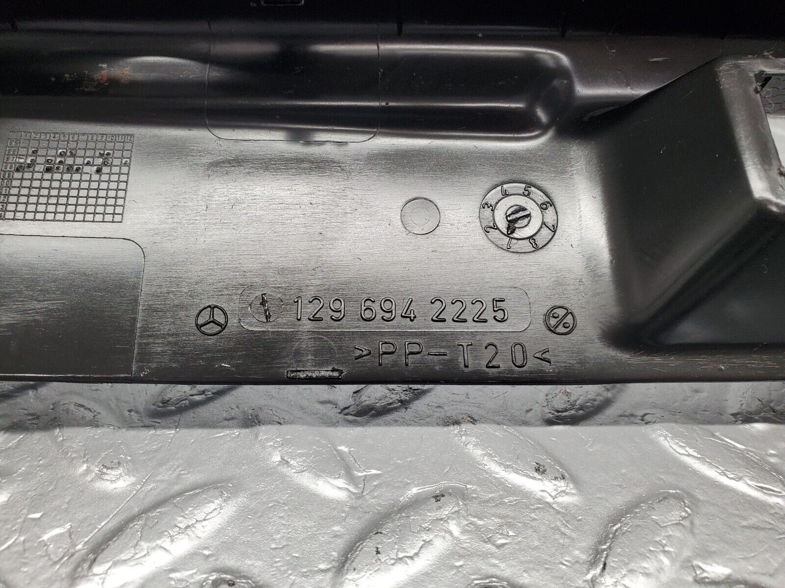 46888 Mercedes-Benz R129 320SL Coupe Trunk Boot Lock Cover Trim 1296981330 1296942225