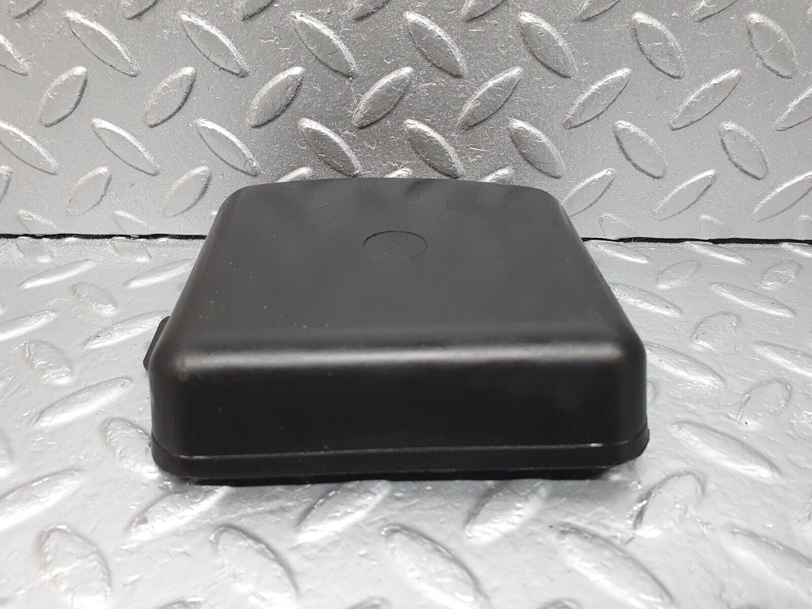 43091 Mercedes-Benz W108 280SE Rear Axle Mount Cover 1116930030