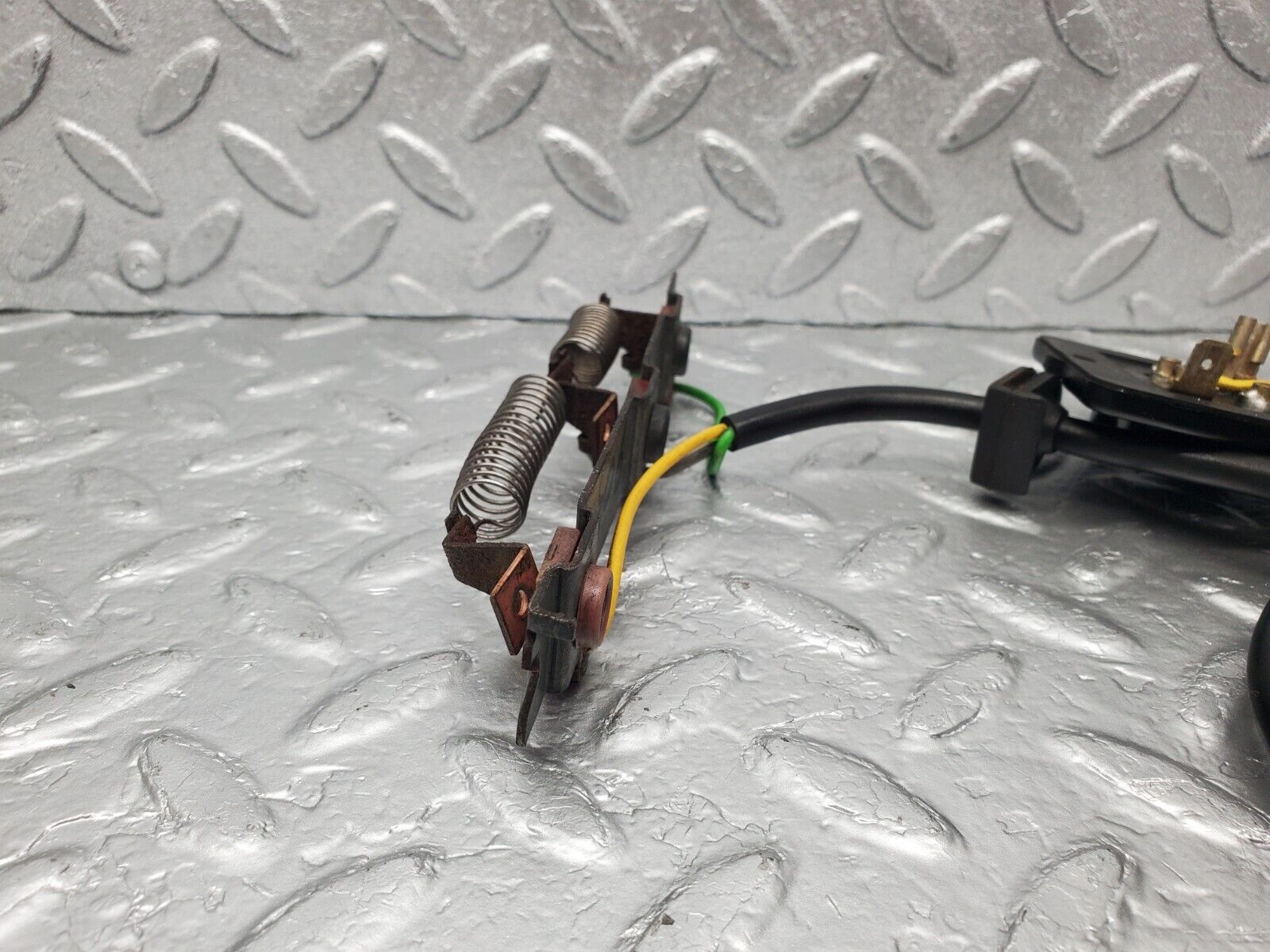 46413 Mercedes-Benz C123 280CE Coupe Heater Blower Motor Resistor 49014011