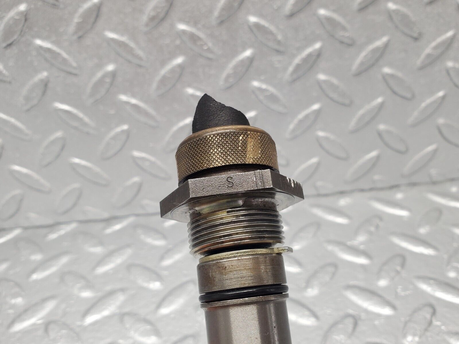 46302 Mercedes-Benz W124 280E Automatic Gearbox Overload Protection Switch