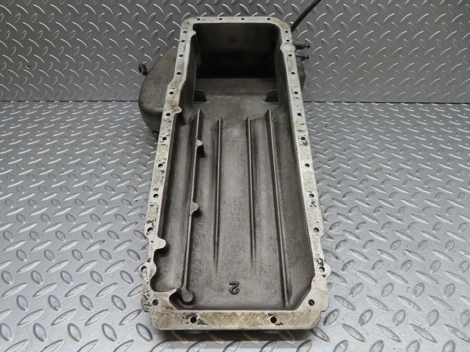 13831 Mercedes-Benz R107 450SL Oil Pan Oil Sump 1170100013