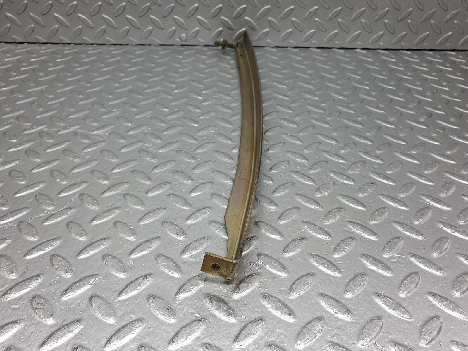 43712 Mercedes-Benz C126 380SEC Coupe Right Door Window Channel