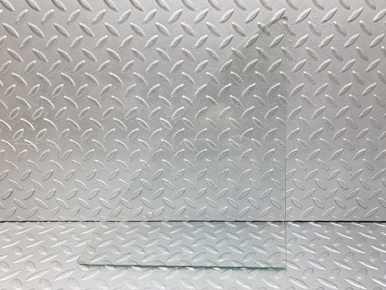 43224 Mercedes-Benz W108 280SE Rear Left Quarter Window Glass