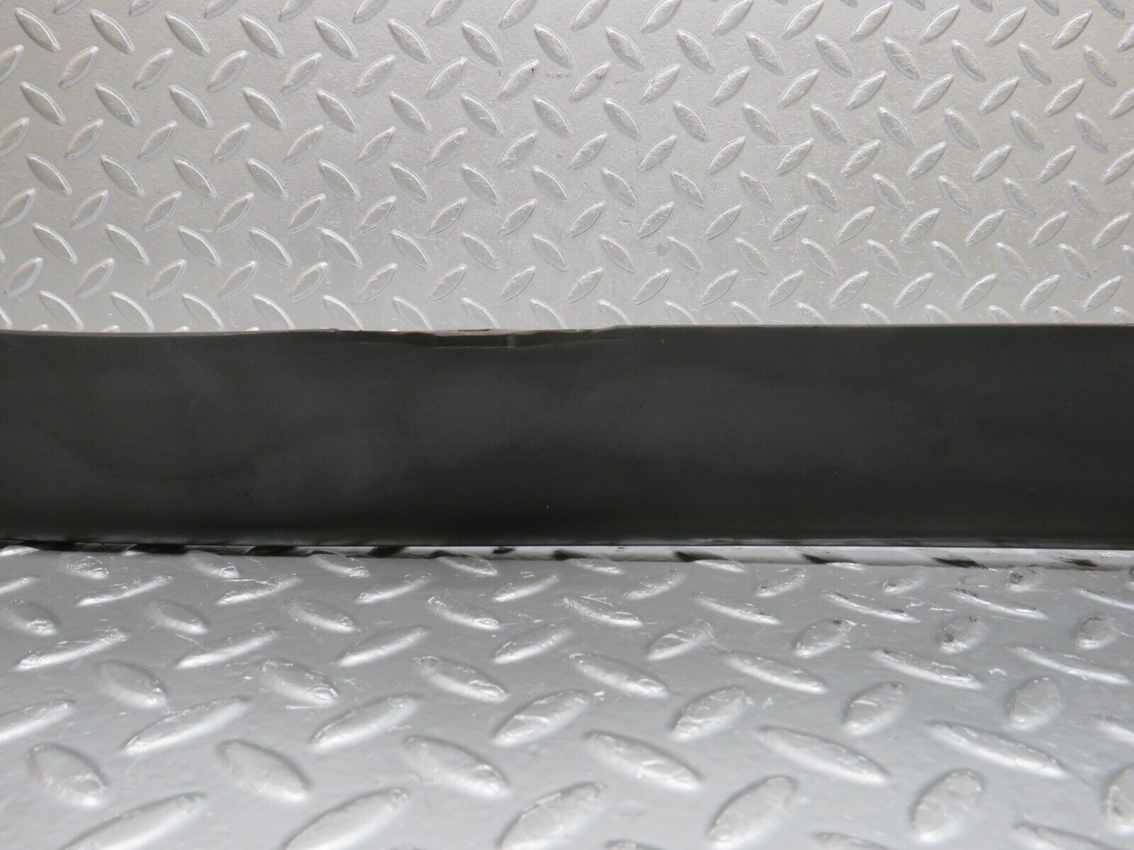 40085 Mercedes-Benz R107 350SL Front Plastic Grill Spoiler 1077900188