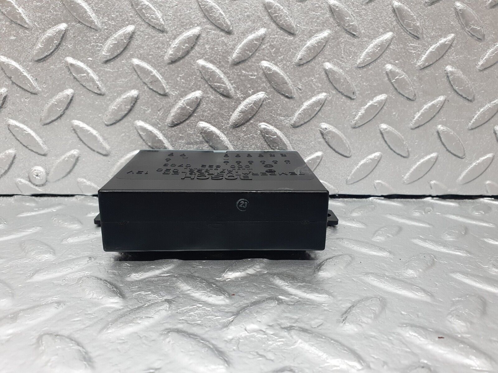 43520 Mercedes-Benz C126 380SEC Coupe Comfort Control Unit 0008220703 1147328020