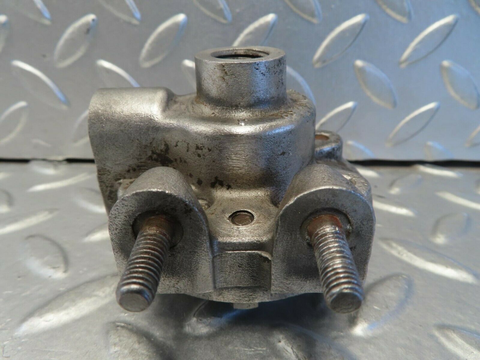 15585 Mercedes-Benz R107 450SL Fuel Backflow Damper Regulator 1270700268