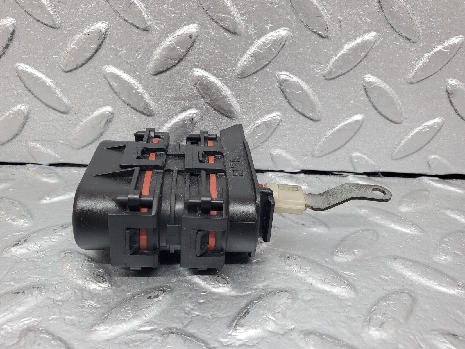 44907 Mercedes-Benz R129 300SL Coupe Heater Box Vacuum Actuator