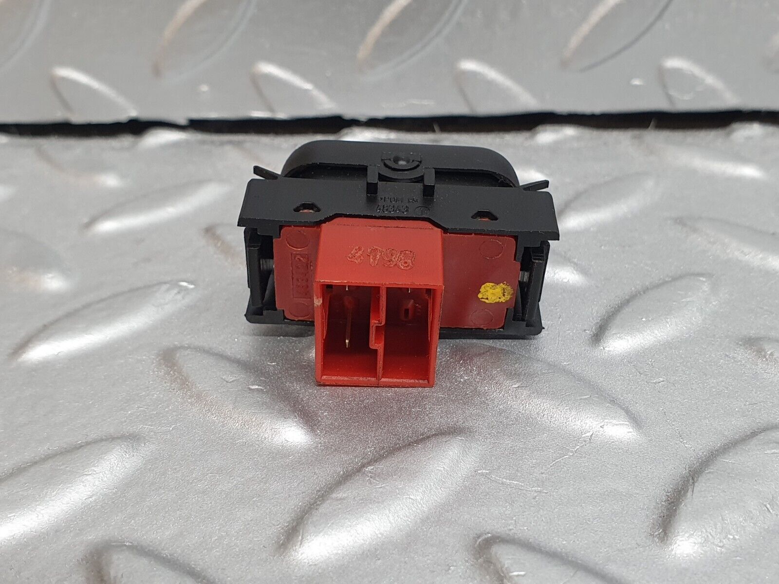 42050 Mercedes-Benz W202 C200 ASR Switch 2108202810