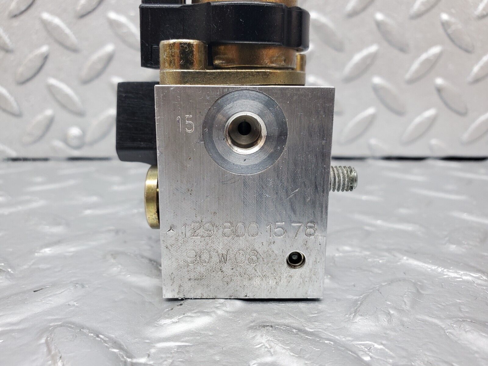 44978 Mercedes-Benz R129 300SL Coupe Roof Hydraulic Valve Right 1298001578