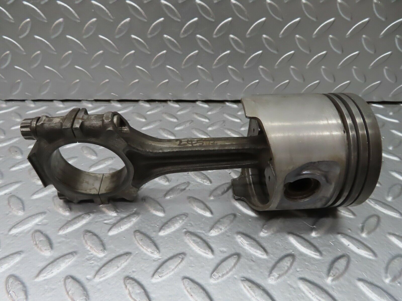 20666 Mercedes-Benz R107 450SL Piston With Connecting Rod 92.00 mm