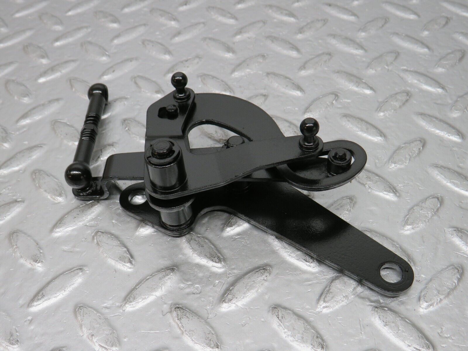 32759 Mercedes-Benz C107 R107 350 V8 Throttle Linkage