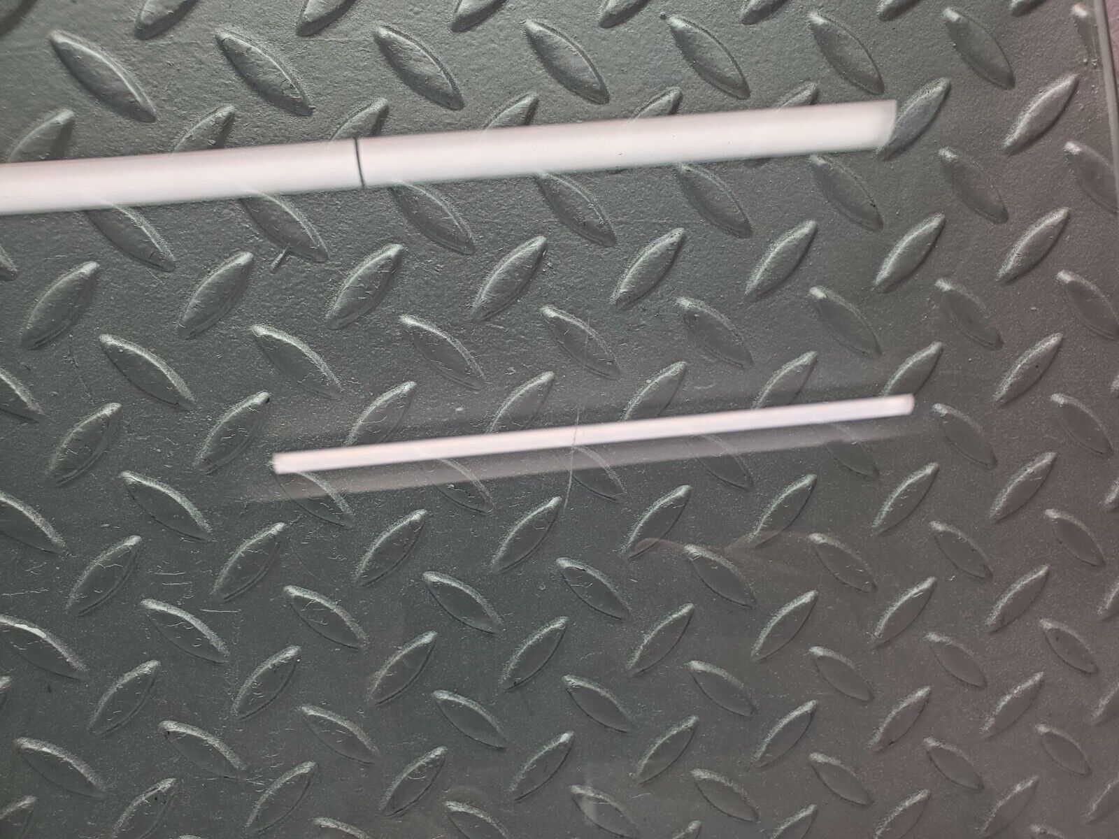 46247 Mercedes-Benz W124 280E Front Left Door Window Glass