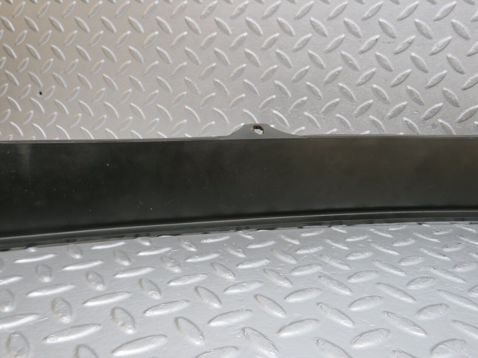 40085 Mercedes-Benz R107 350SL Front Plastic Grill Spoiler 1077900188